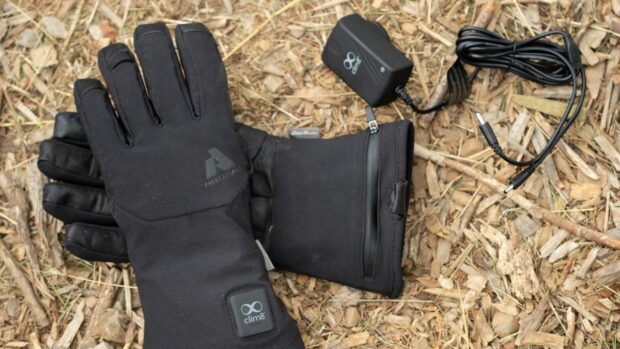 Ces gants de vélo d'hiver sont livrés avec une application et utilisent l'intelligence artificielle (et ils sont excellents pour cela)