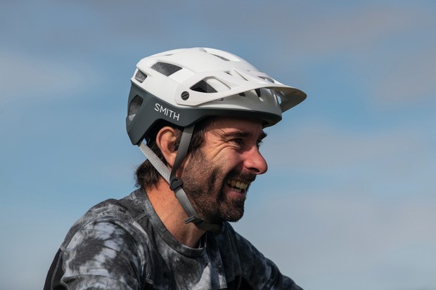 CASQUES VÉLO sécuritaire au meilleur prix - Mathieu