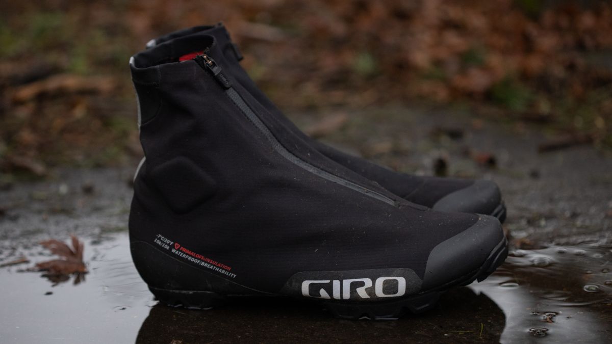 La Giro Blaze pourrait bien être la meilleure chaussure de cyclisme d'hiver par temps humide