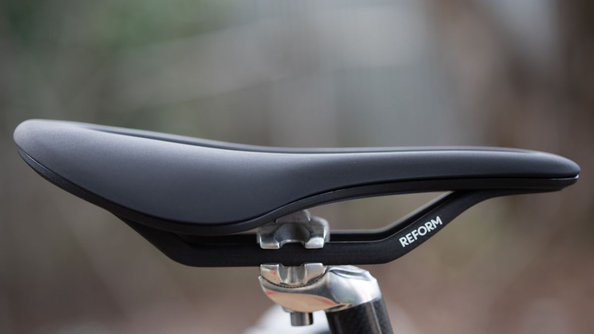 Innovation : La nouvelle selle de vélo SaddleSpur se passe de tout