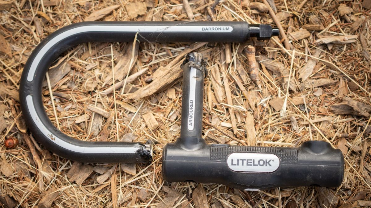 Ce qu'il faut pour couper le cadenas de vélo Litelok X1 résistant aux meuleuses d'angle