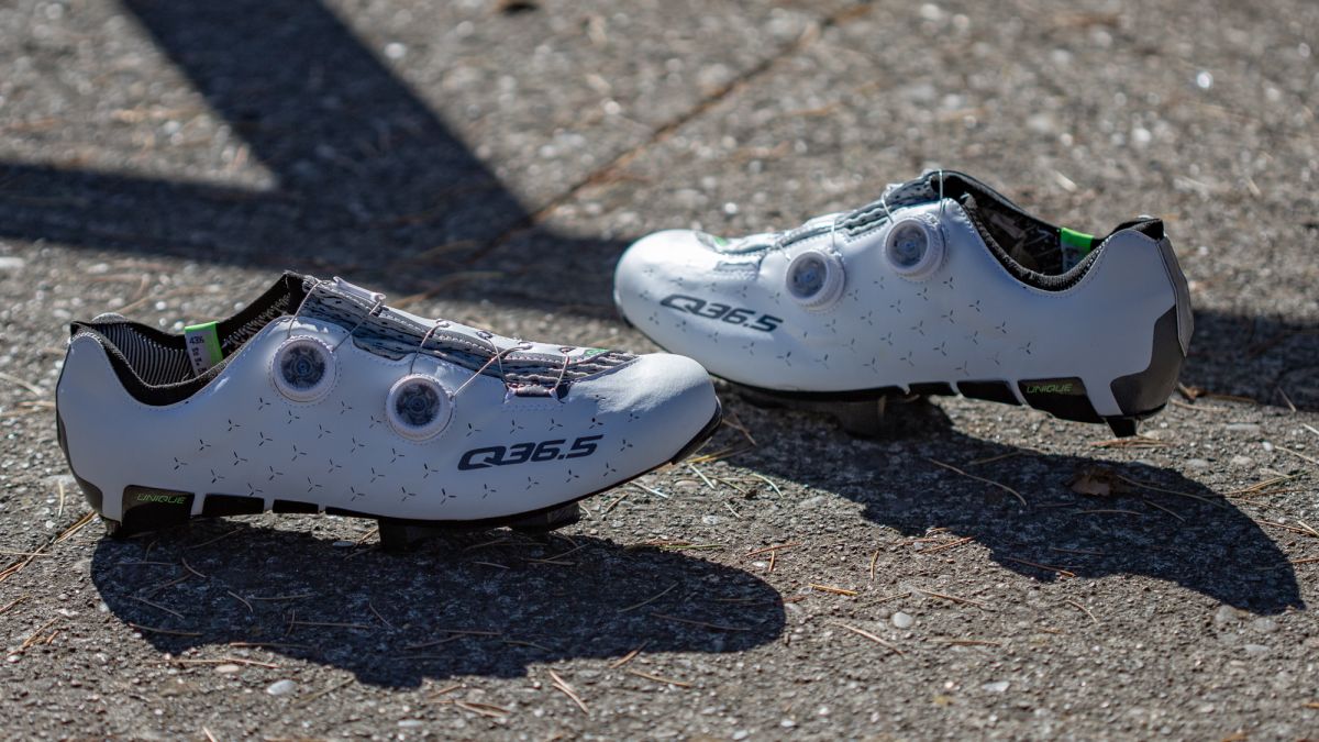 Les chaussures de vélo Q36.5 Unique sont pratiquement parfaites pour les longs trajets