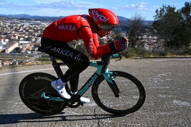 Bande IT et douleur à la hanche due au cyclisme : ce qu'il faut savoir