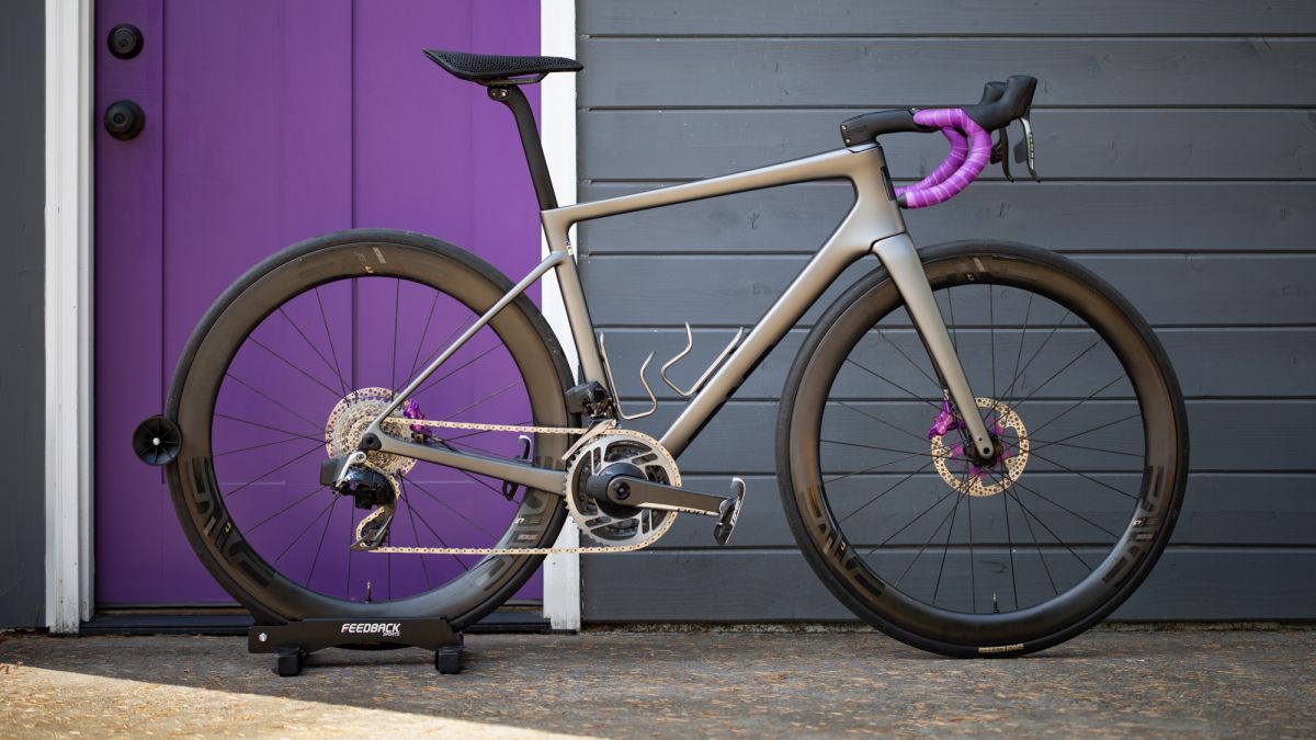 Revue Enve Melee : Le vélo pour se sentir jeune à nouveau