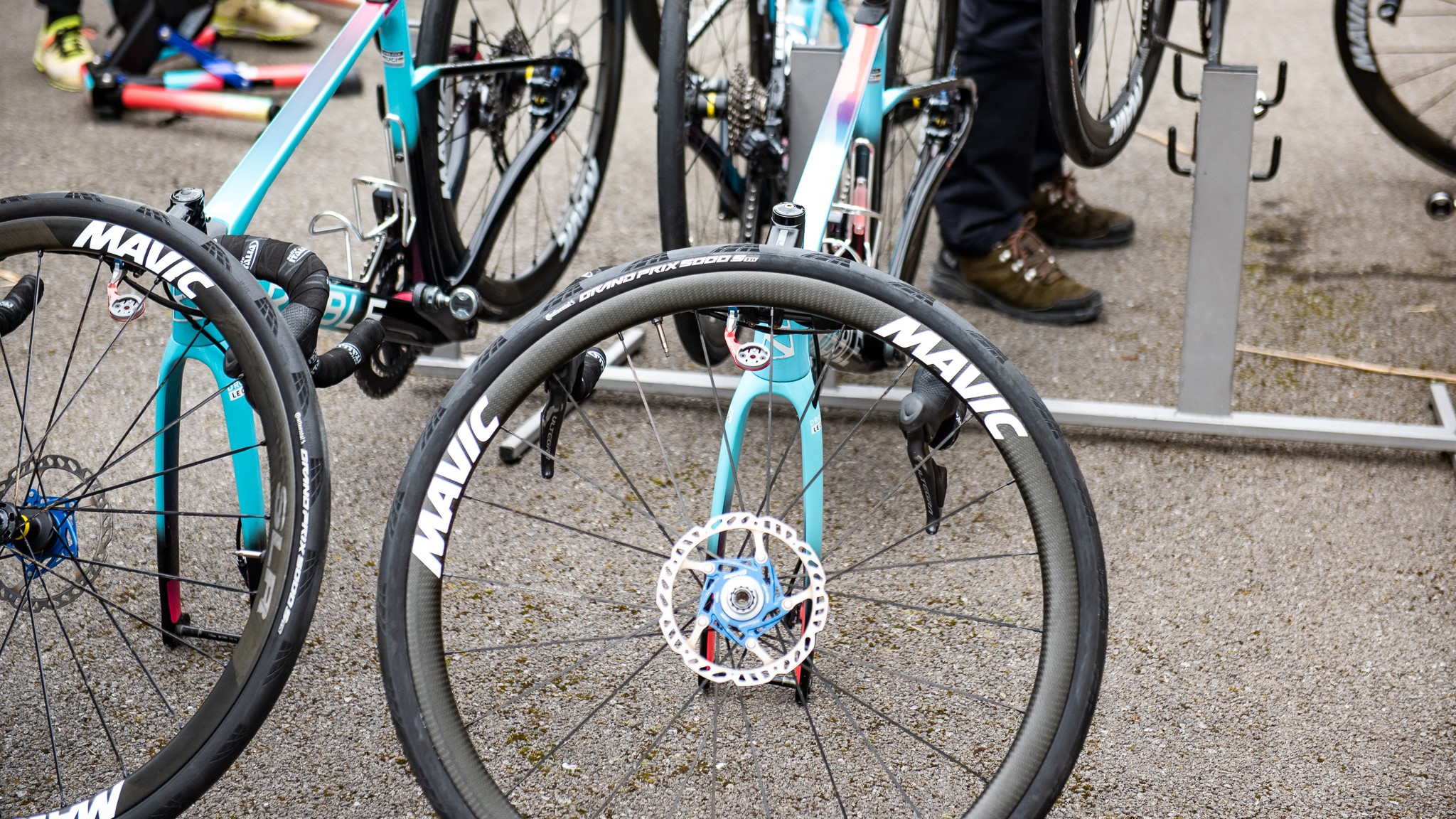 Rotors à disque Hope sur les roues avant Mavic de RIbble