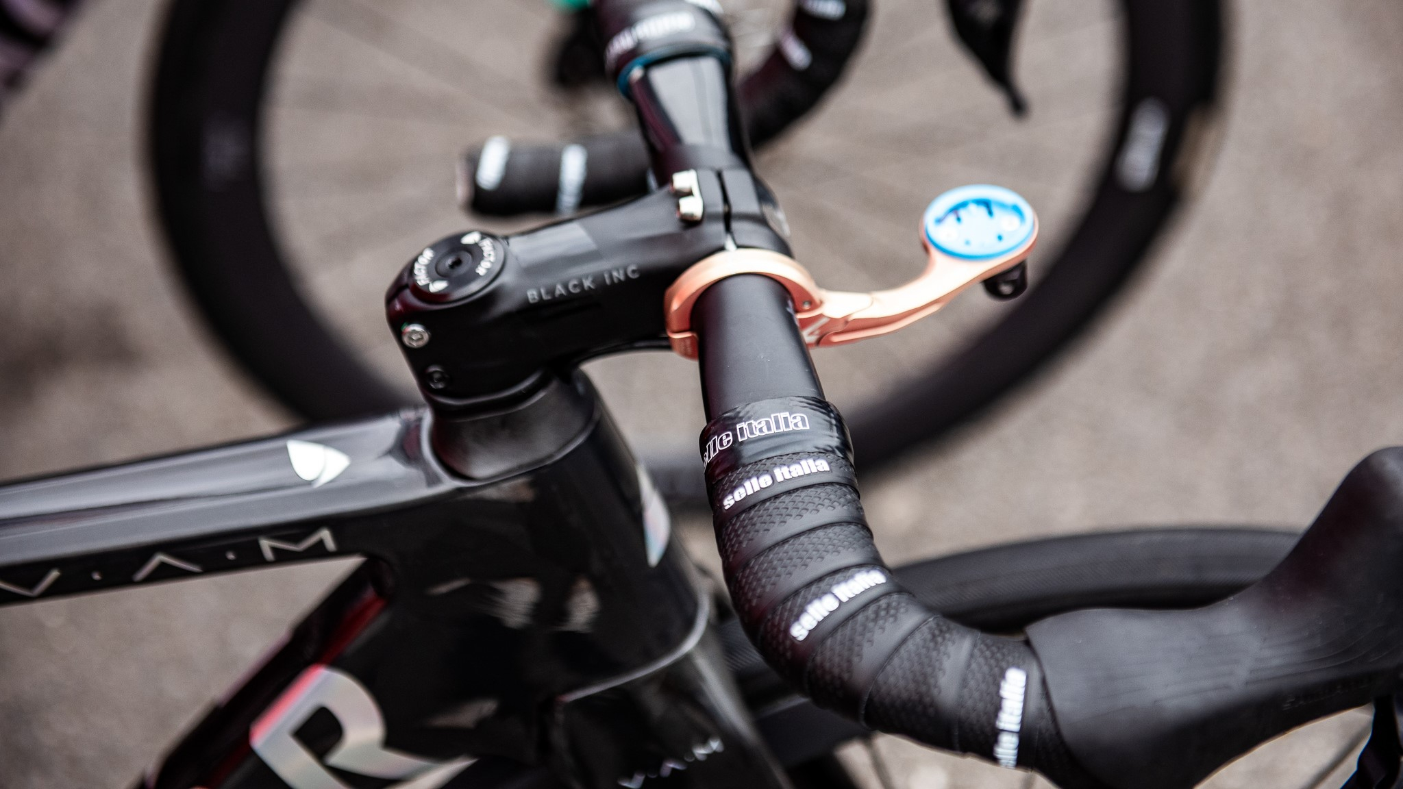 Vélo de tram Factor avec potence Black Inc