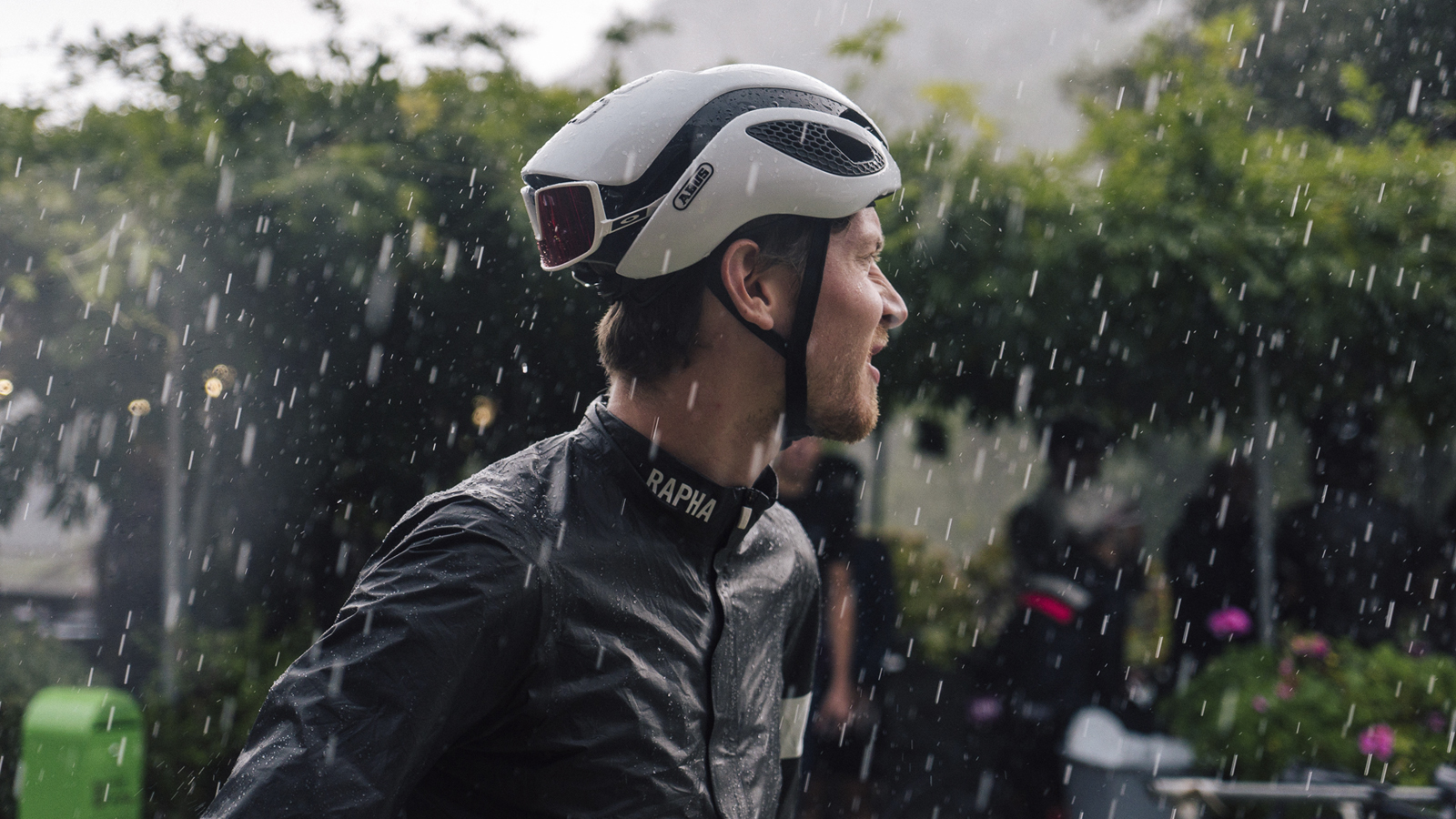 Veste légère Rapha Pro Team Gore Tex Shakedry