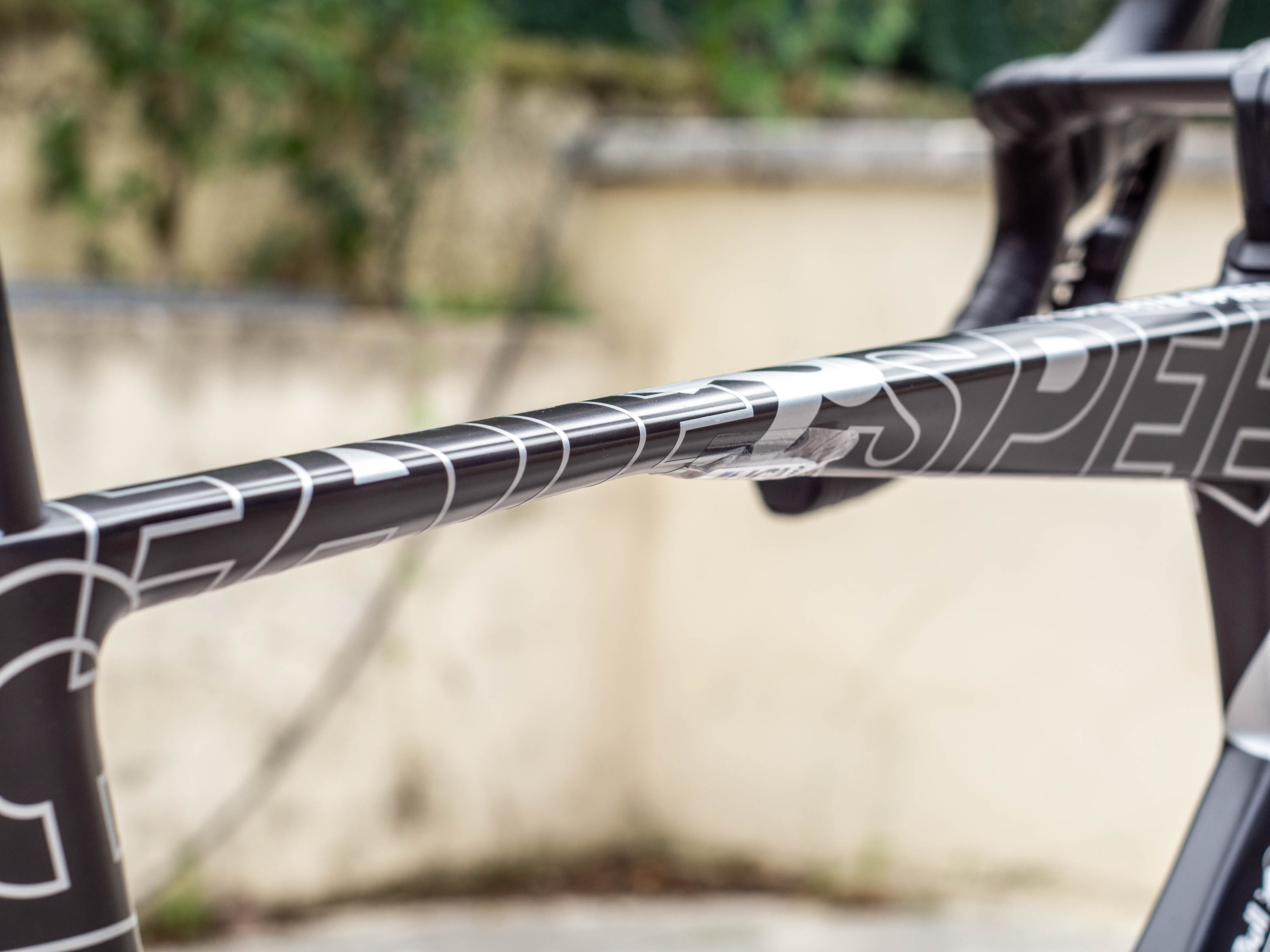 détails du nouveau vélo aéro BMC