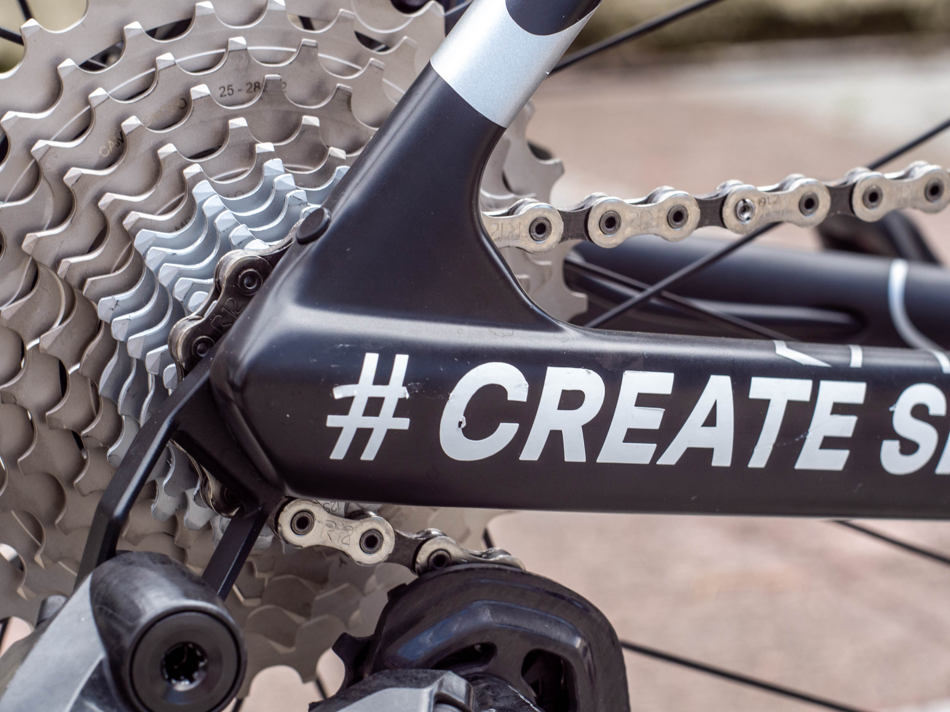 détails du nouveau vélo aéro BMC