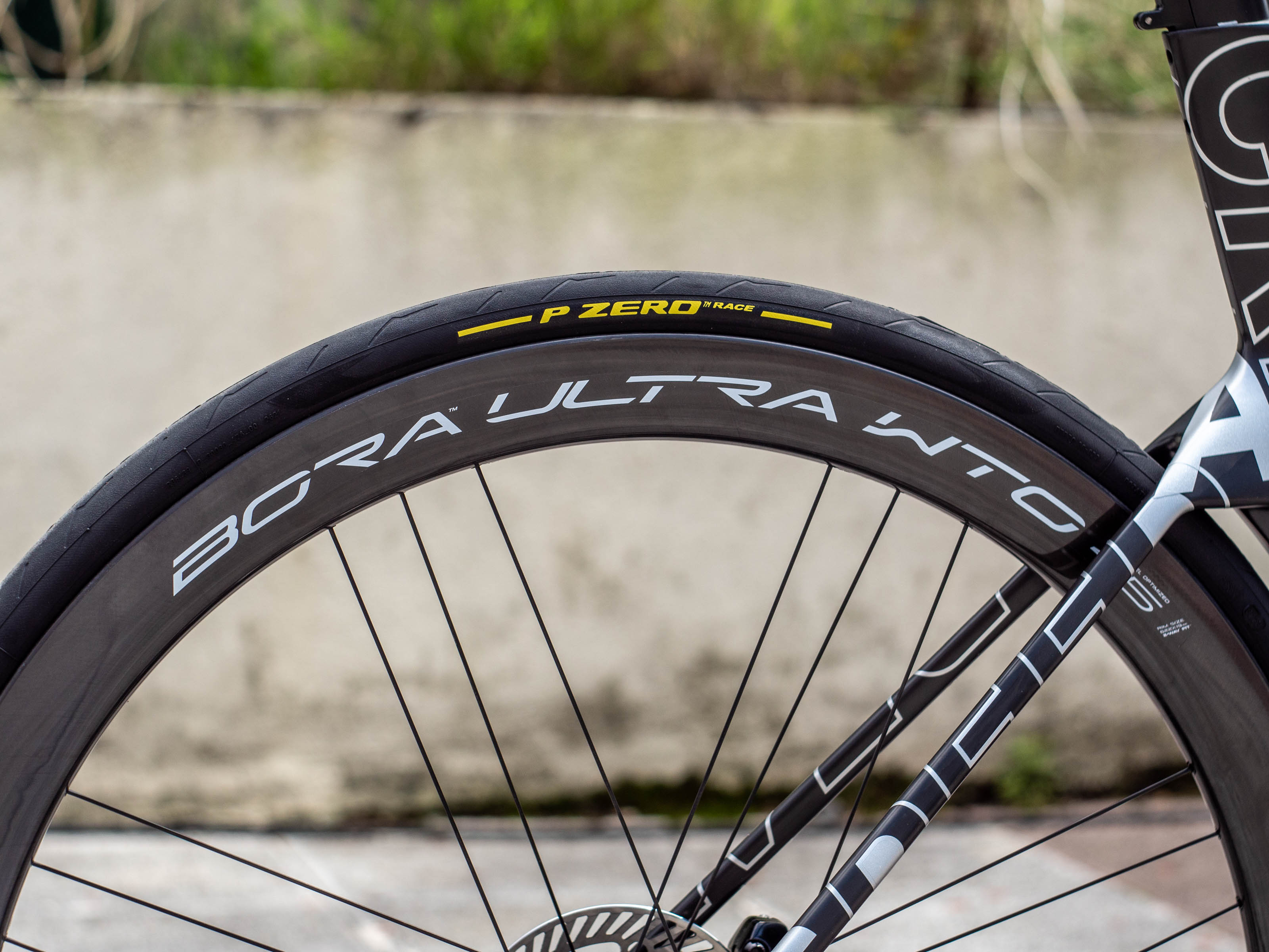détails du nouveau vélo aéro BMC