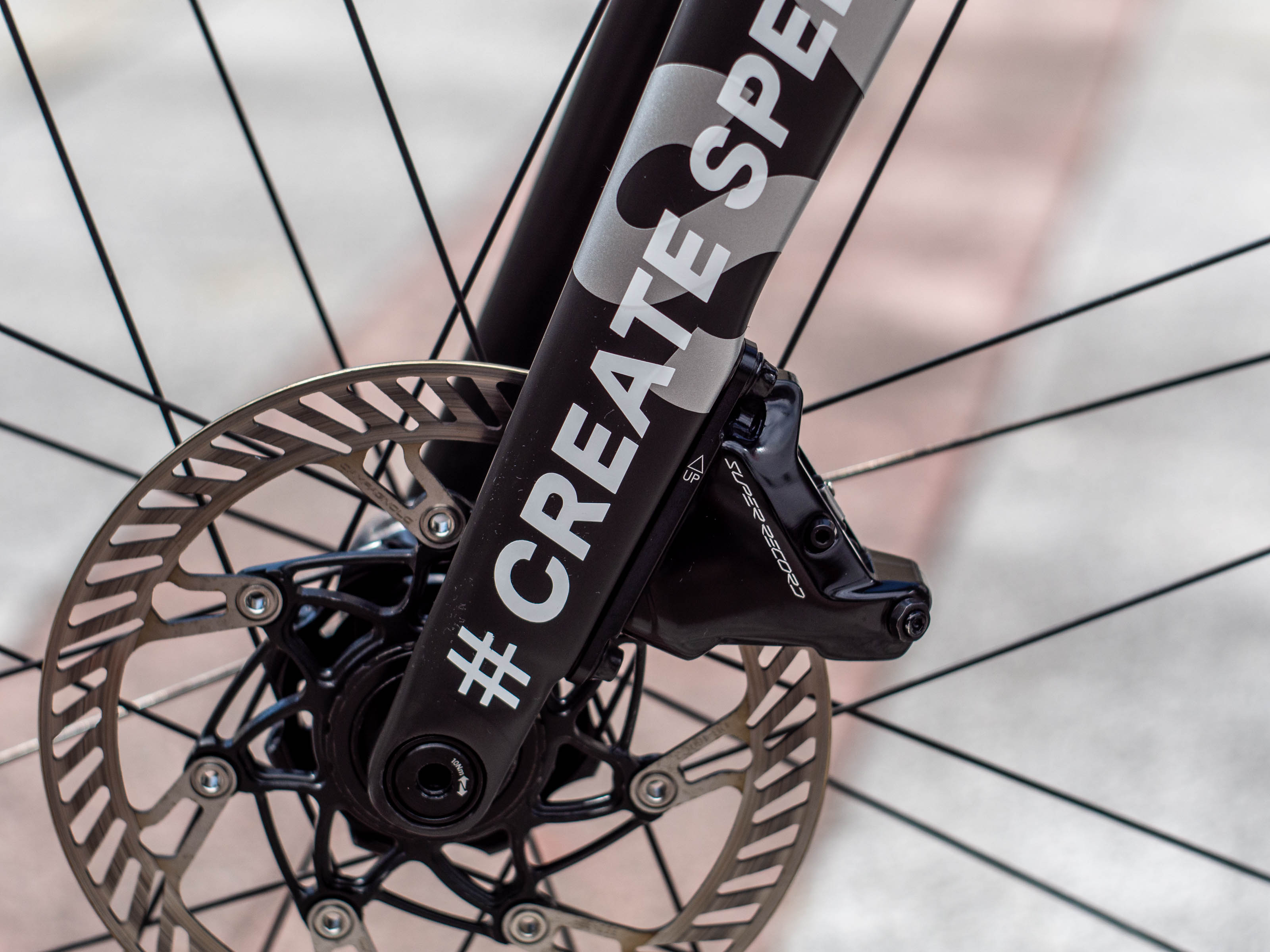 détails du nouveau vélo aéro BMC