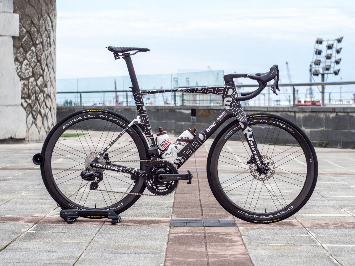 details of the new BMC aero bike