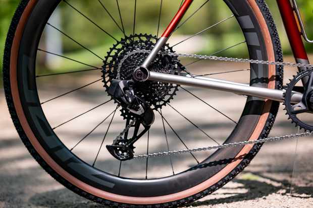 Qu'est-ce qu'une transmission mulet?  Et comment associer les dérailleurs VTT et les manettes de route
