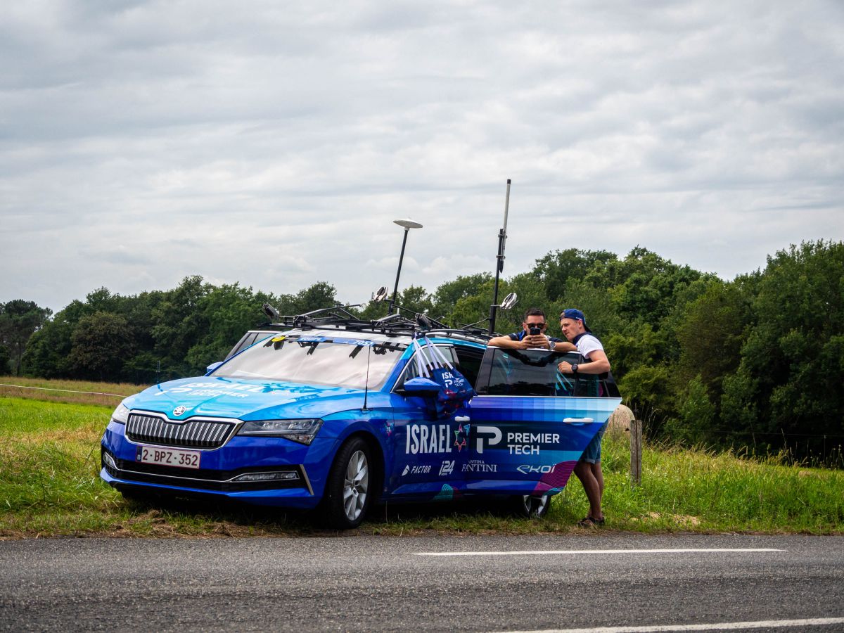 Highlights from my day in a feedzone car