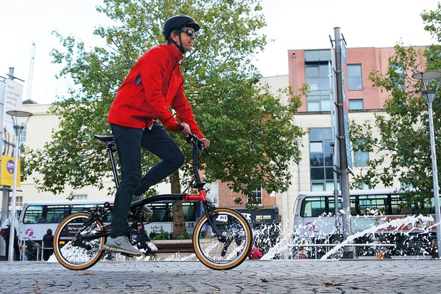 6 avantages du vélo pour se rendre au travail |  Principales raisons pour lesquelles vous devriez abandonner la voiture au profit des deux roues