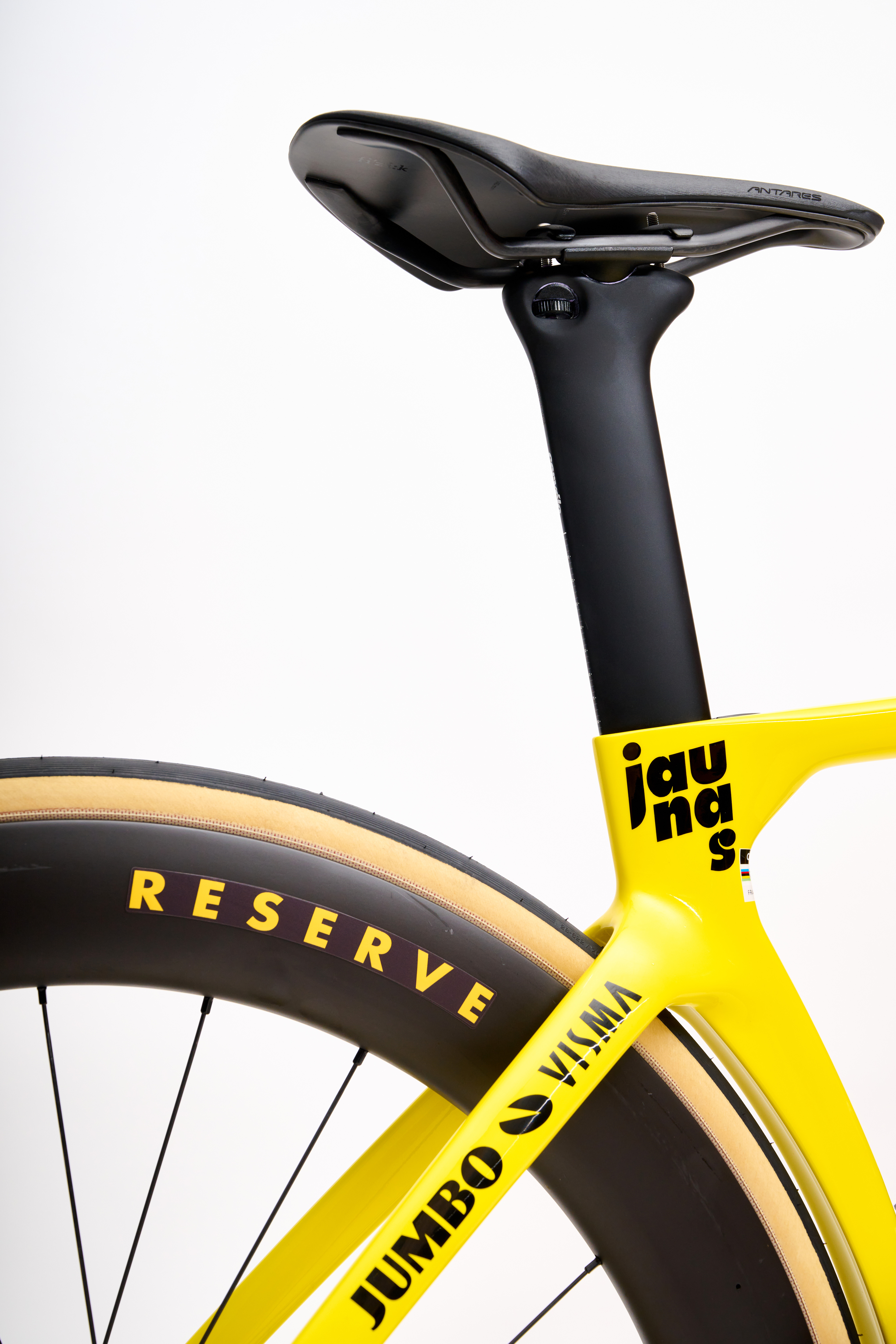 Un Cervelo S5 tout jaune pour Jonas Vingaard