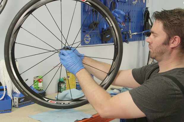 Comment entretenir les moyeux de votre vélo