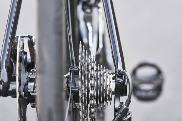 Le nettoyage d'une transmission de VTT, chaines, plateaux et pignons.