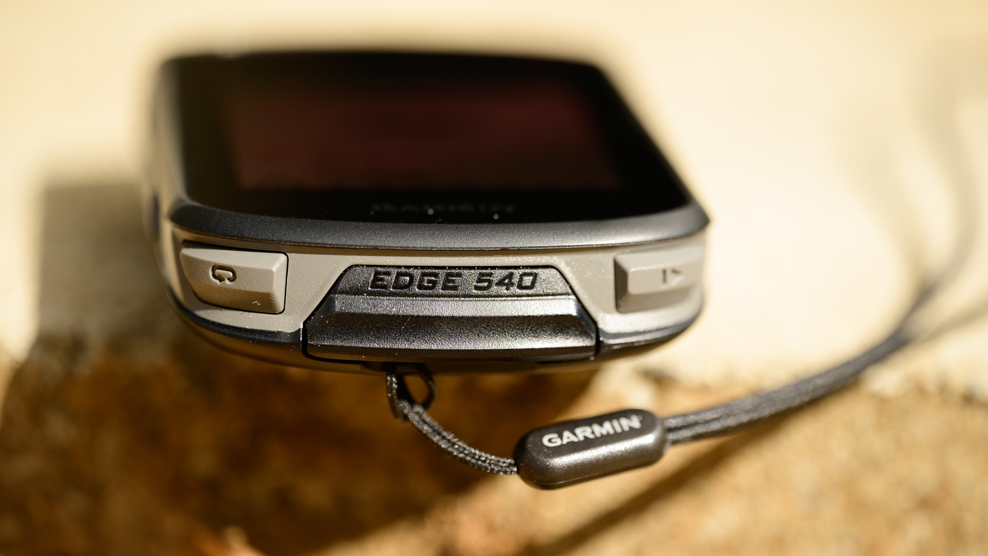 Bord inférieur du Garmin Edge 540