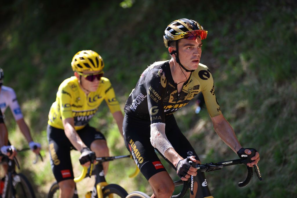 Tour de France 2023: A bandaged up Sepp Kuss (Jumbo-Visma) shelters team and race leader Jonas Vingegaard on stage 15