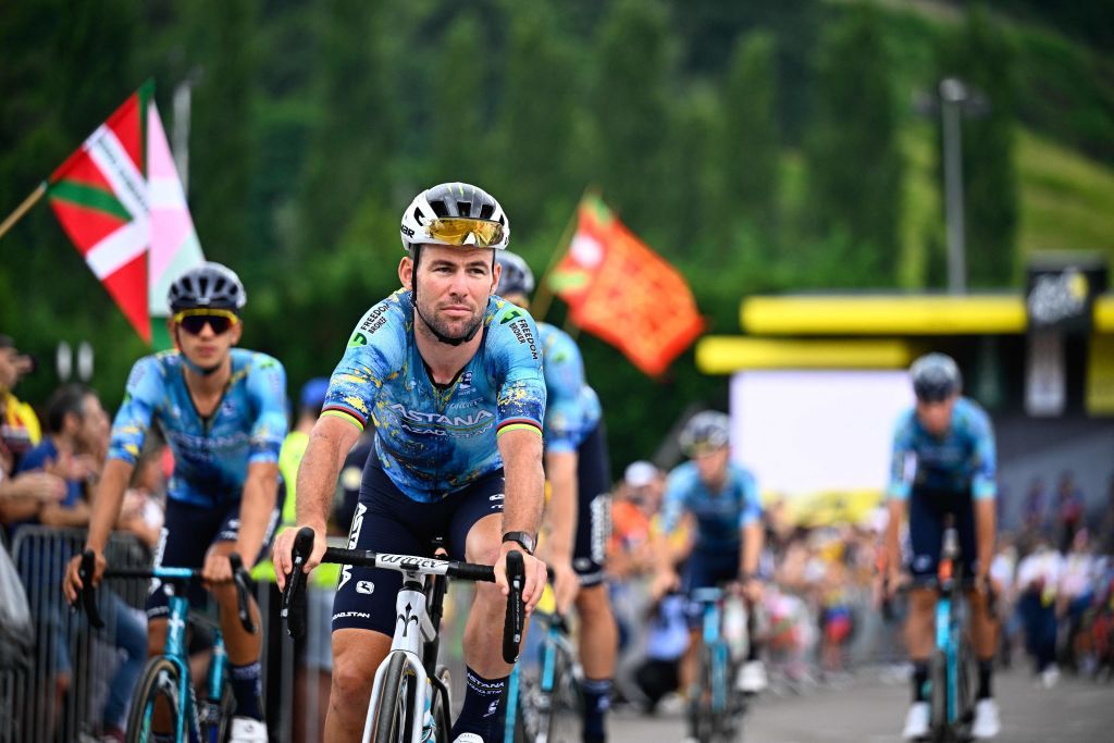 Tour de France 2023: Mark Cavendish completes stage 3