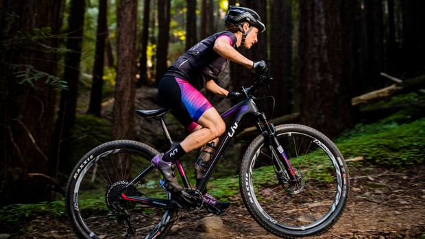 liv_mtb_womenscycling_2-1530268646774-1l9ff2terk99-c085356 Certaines personnes aiment les gels énergétiques, d'autres préfèrent faire leurs propres provisions
