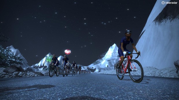 zwift-group-ride-04-1518779045034-1127eods42gxe-a53e275 Une balade en groupe à Watopia