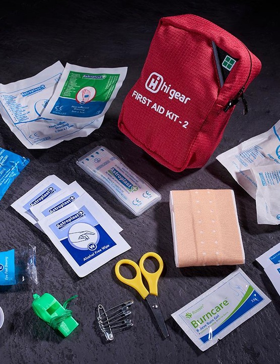 Trousse de premiers soins Hi Gear 2 (17 articles)