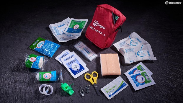 meilleure-mini-trousse-de-premiers-soins-05-1507553366704-1v22ljshsn9gc-3e298fe Trousse de premiers soins Hi Gear 2 (17 articles)