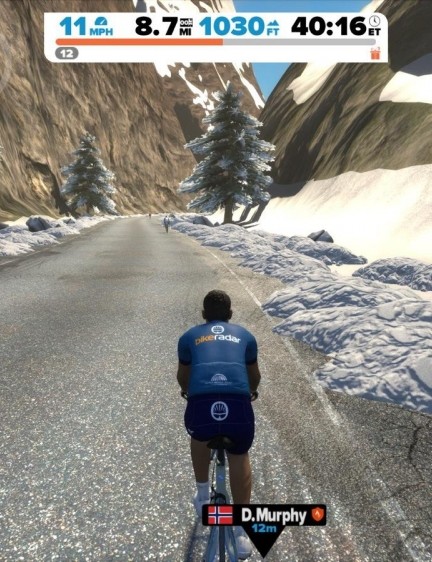 Lorsqu'il est utilisé avec un entraîneur intelligent, l'extension de montagne offre un entraînement de qualité