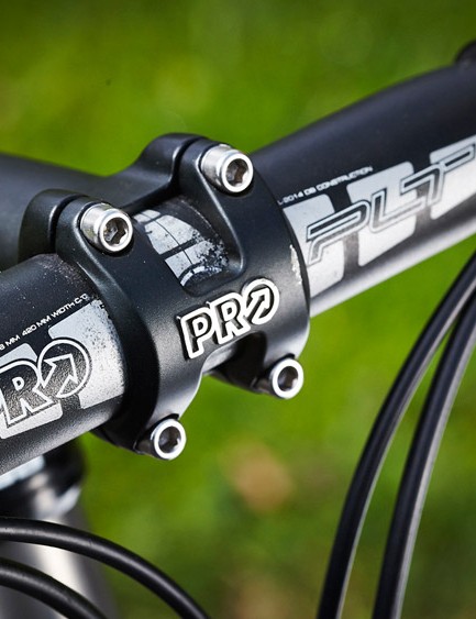 Les pièces Pro gardent les amateurs connectés au cockpit