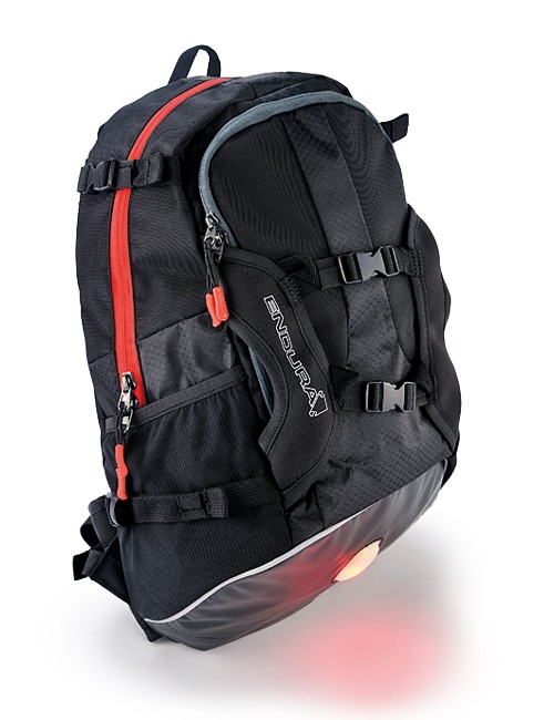 Le sac à dos Endura utilise des bretelles rembourrées pour plus de confort