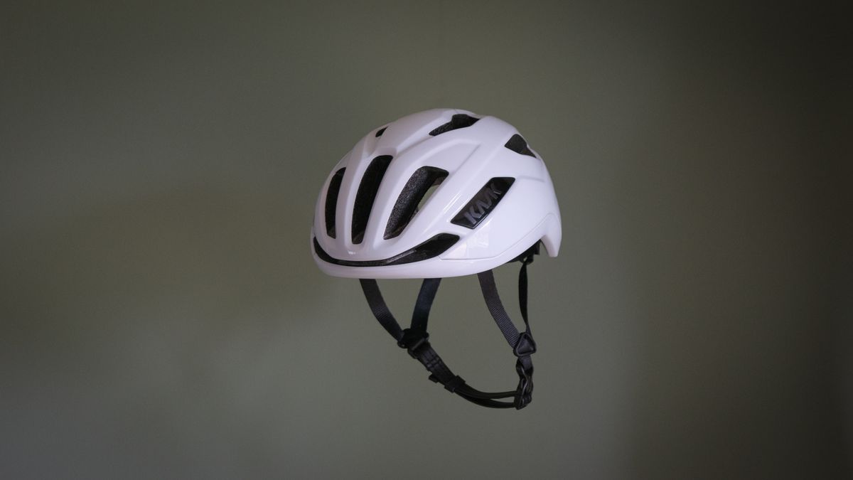 Test du casque Kask Sintesi : un modèle solide à un prix abordable