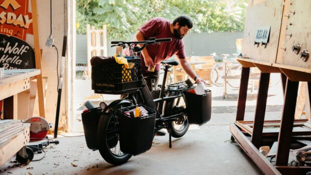 Specialized Globe Haul LT e-cargo bike