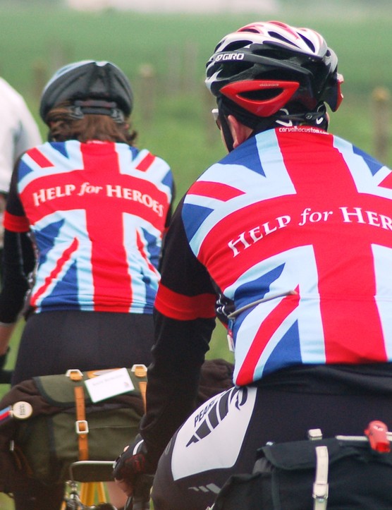 1353929149395-1x8o99b3rz66t-ce83bbe Le Hero Ride 2013 est une extension du Big Battlefield Bike Ride 2008, qui a marqué le lancement de Help for Heroes