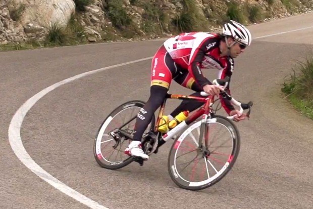 Comment descendre courageusement avec Marcel Wüst – vidéo