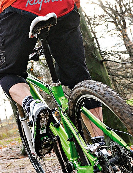 Apprivoisez les sentiers avec une forme physique supplémentaire pour le vélo de montagne