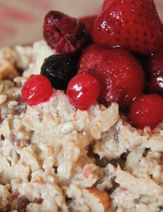 Bircher muesli est le moyen idéal pour commencer la journée si vous avez prévu de rouler