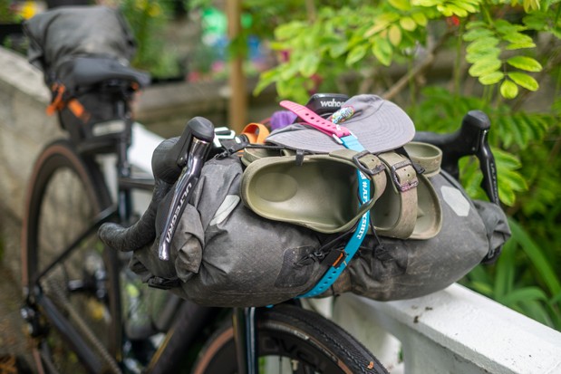 Qu'est-ce qu'une sacoche de guidon de vélo et devriez-vous en utiliser une  pour rouler ?