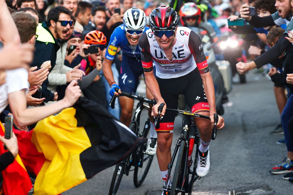 Il Lombardia 2021 - 115th Edition - Como - Bergamo 239 km - 09/10/2021 - - photo Pool Luca Bettini/BettiniPhotoÂ©2021