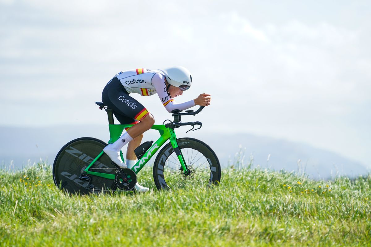 Markel Beloki races the junior time trial at the 2023 Road World Championships in Scotland