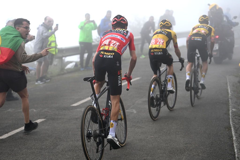 Vuelta a Espana 2023 stage 17: Sepp Kuss about to lose contact with Jonas Vingegaard and Primoz Roglic