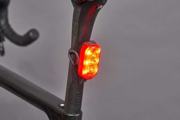 Feu arrière Topeak Taillux 100 USB pour vélos de route