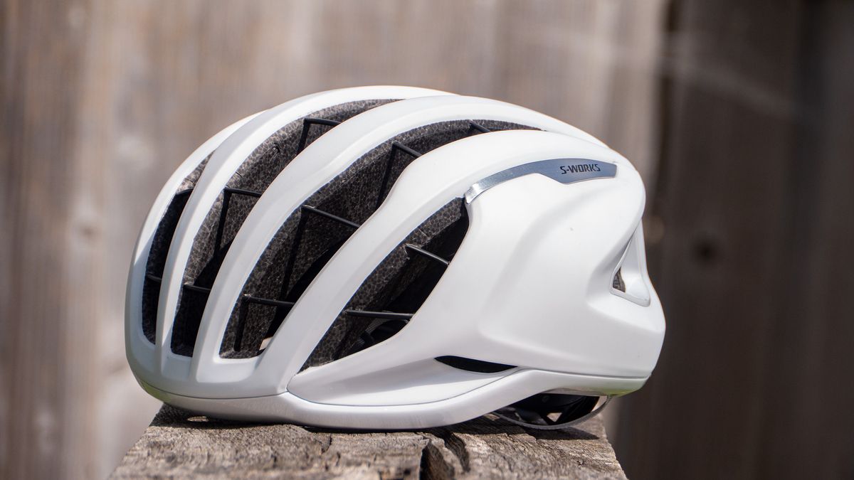 Examen du casque Specialized Prevail 3 : une ventilation qui vous époustouflera