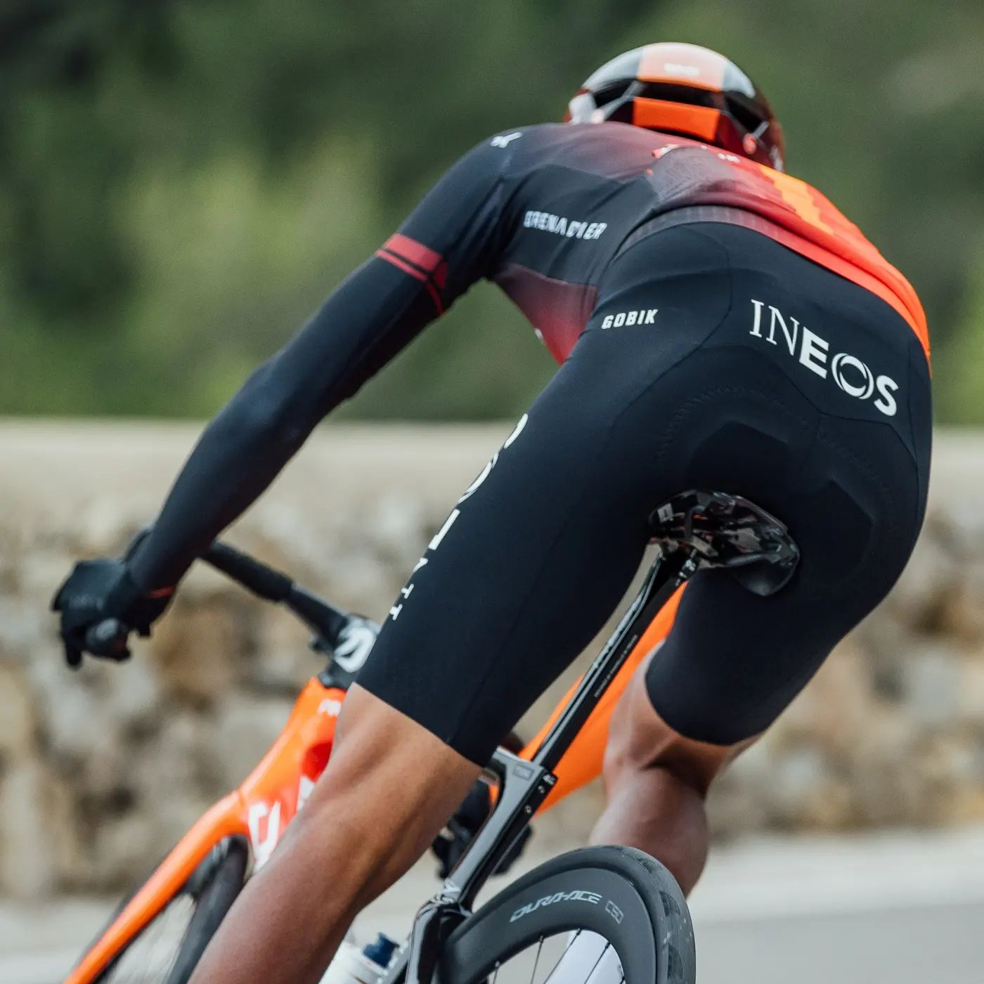 Filippo Ganna porte un nouveau casque Kask