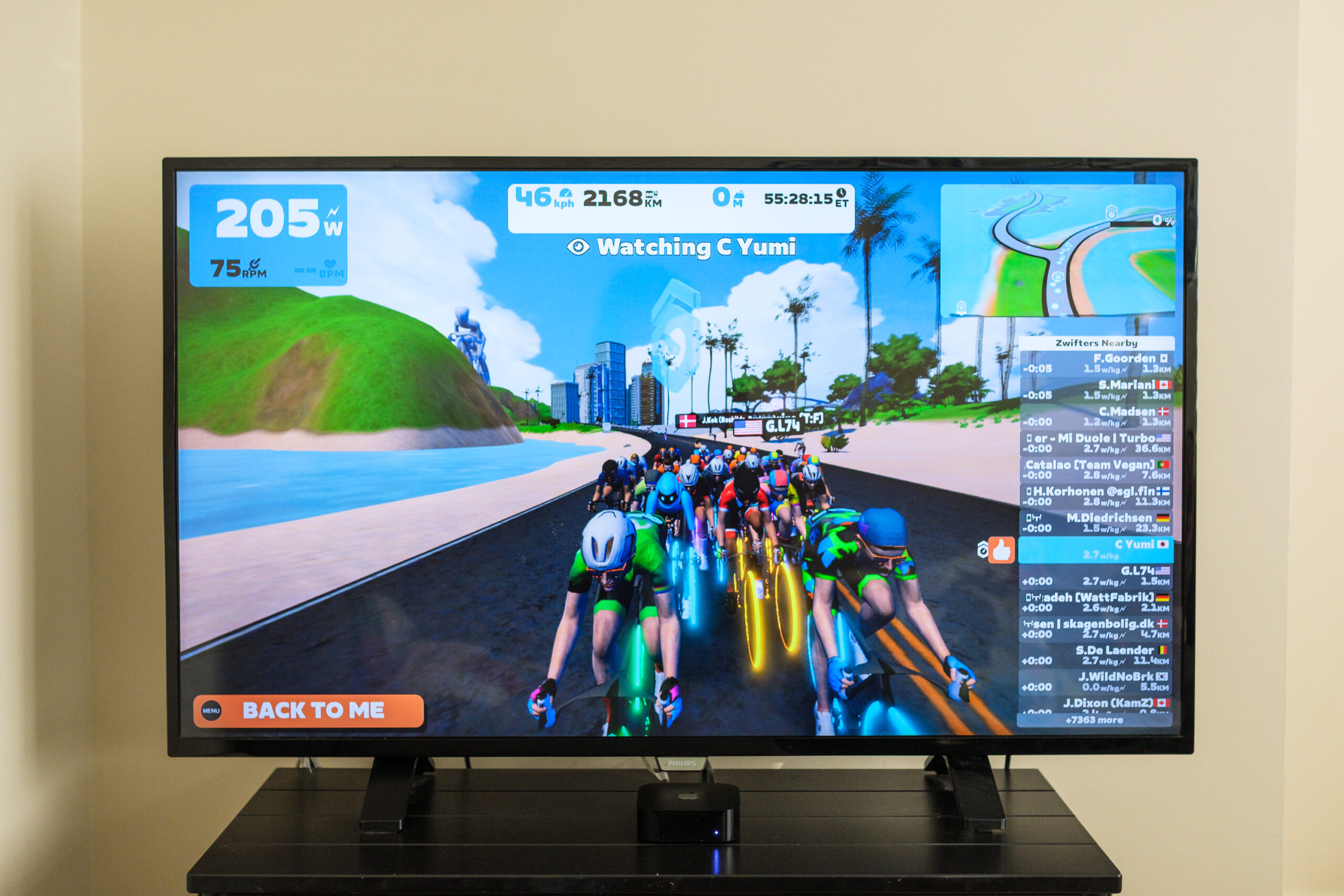 Zwift sur Apple TV : avantages, inconvénients et comment le configurer