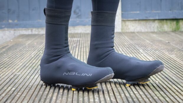 Nalini B0W overshoes