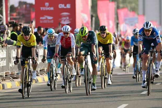 Riders sprint to the line at the 2024 UAE Tour