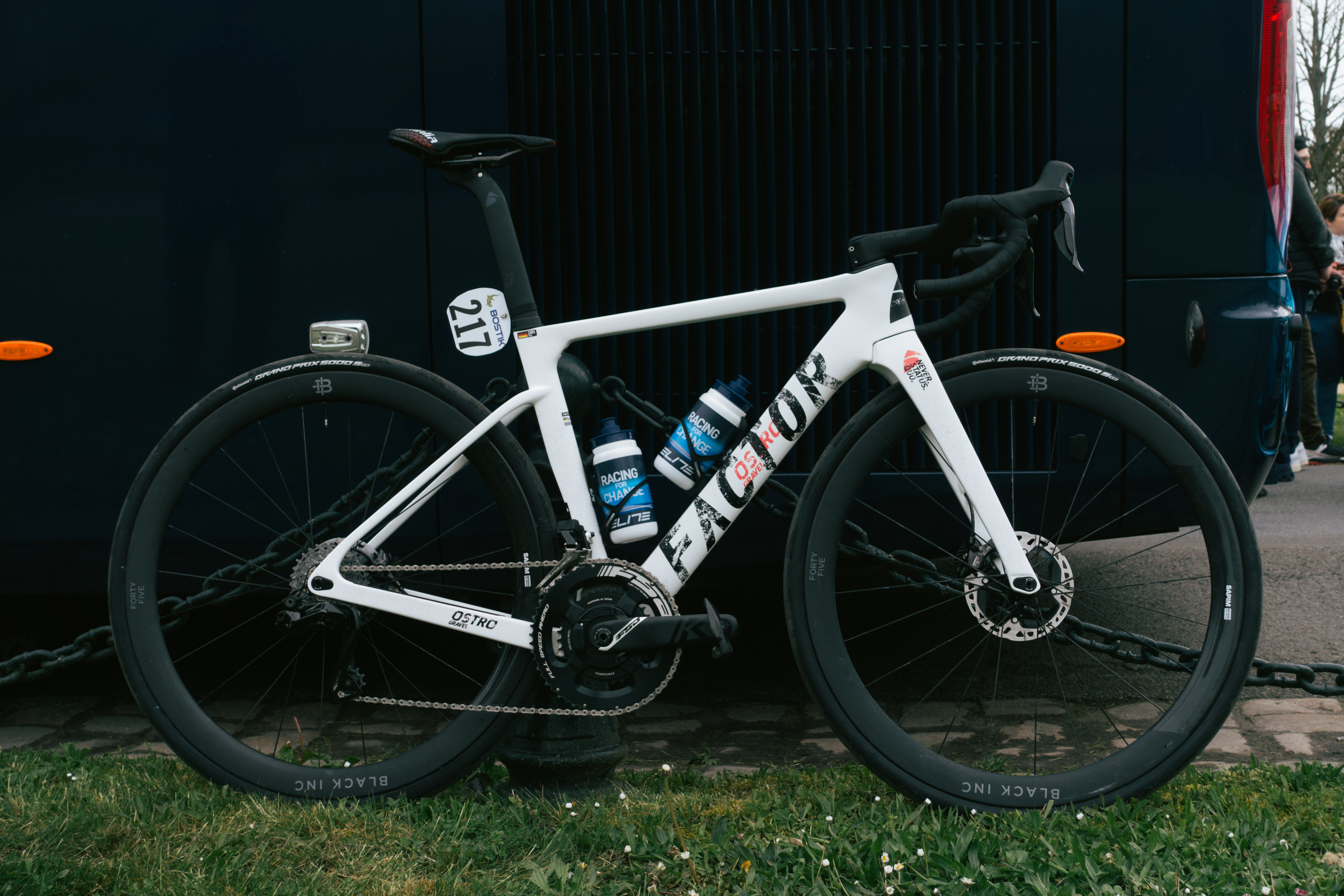 Technologie homme Paris Roubaix