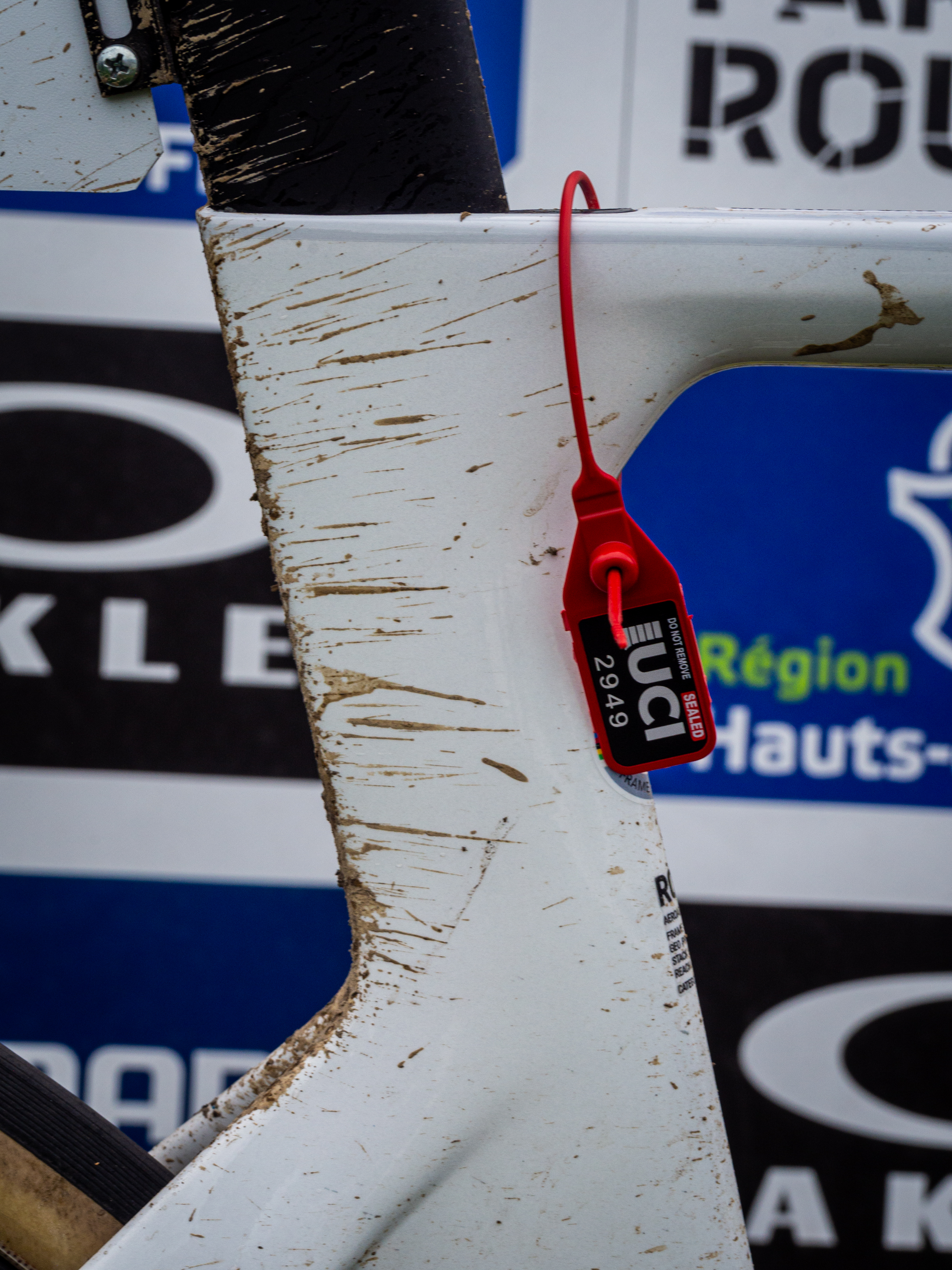 Canyon Aeroad de Mathieu van der Poel depuis Paris Roubaix